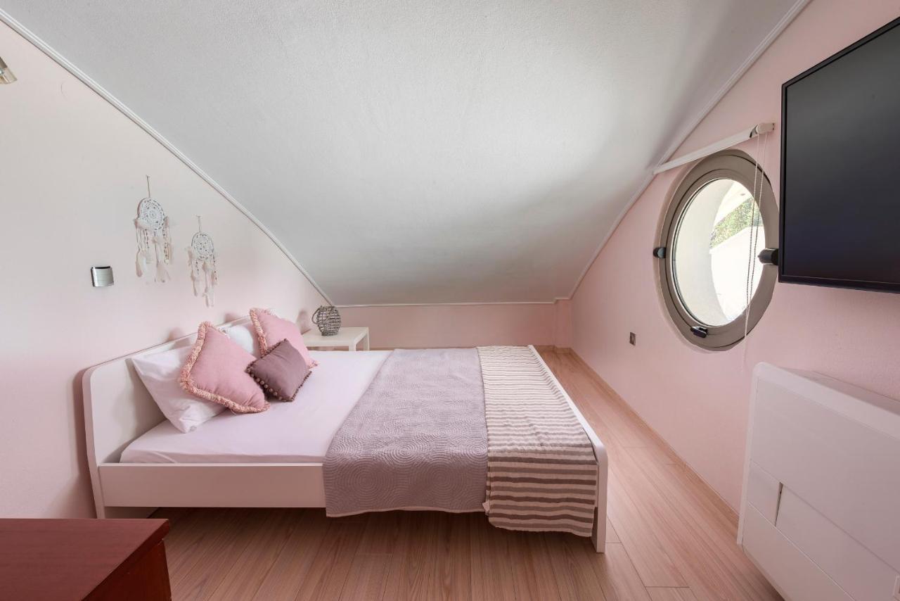 Studio Evian ปาเลออน ซิฟลิคิออน ภายนอก รูปภาพ